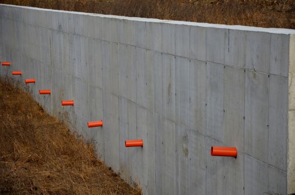 Cost of Retaining Wall Drainage in Midlothian